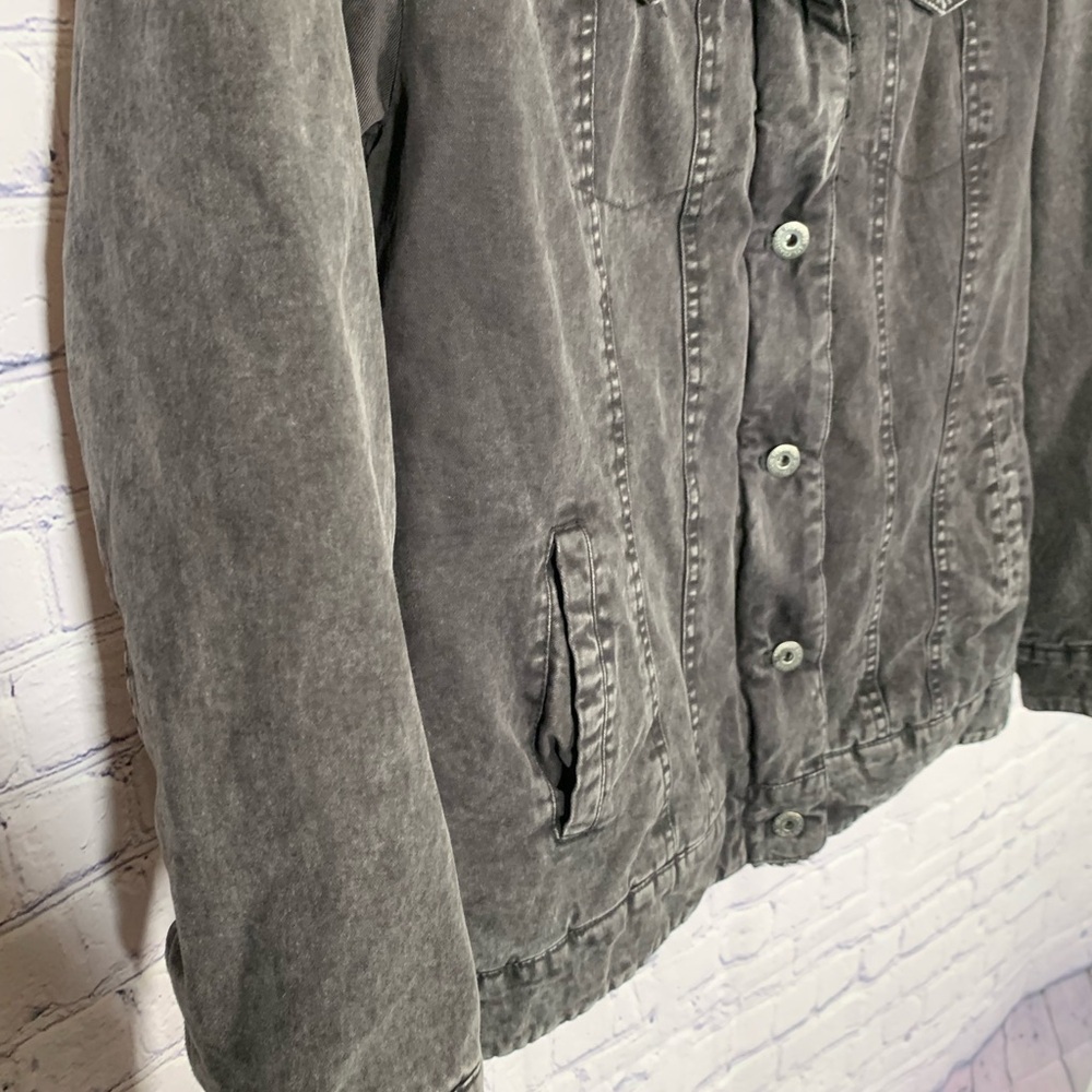 Levi's Denim Trucker Jacket Black Sherpa Lined Size S Casual Grunge Streetwear - Picture 4 of 10